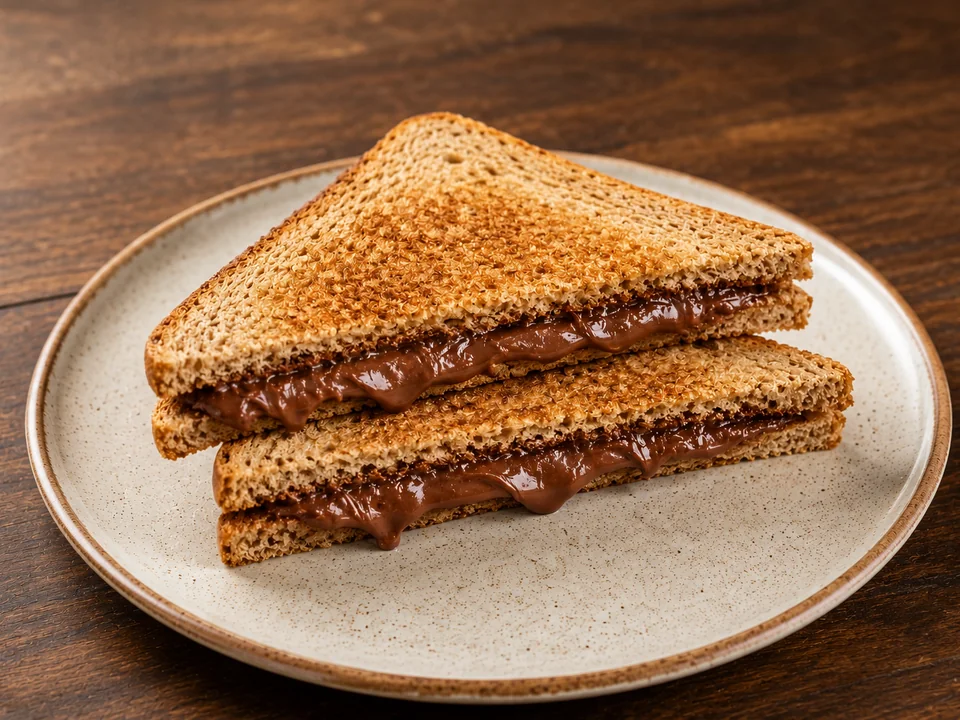 Nutella Chocolate Sandwich from Nikki’s Kitchen